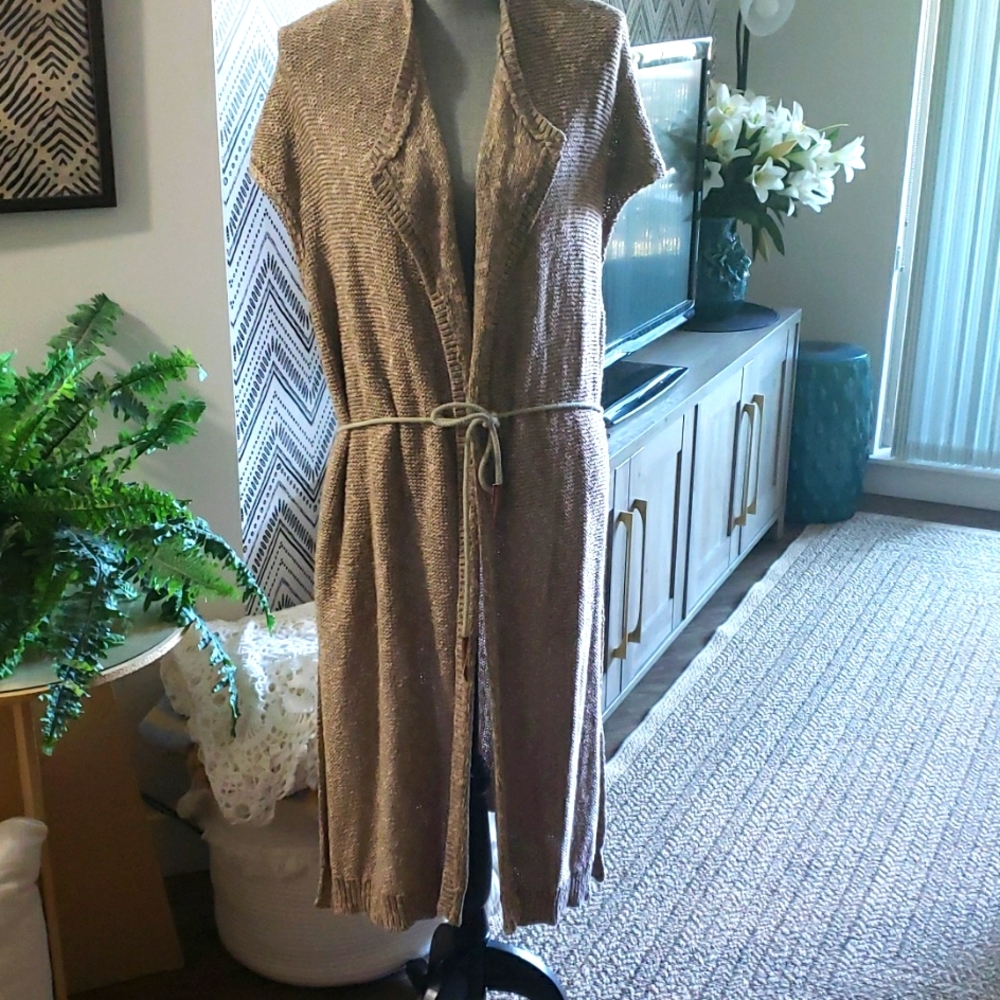 Long vest